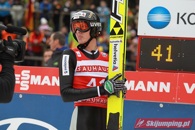 144 Gregor Deschwanden